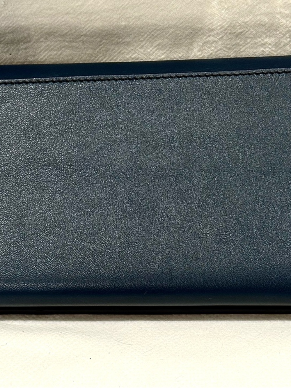 NWT Chloé Vick Long Flap Wallet in a Dark Blue Leather - Picture 2 of 9